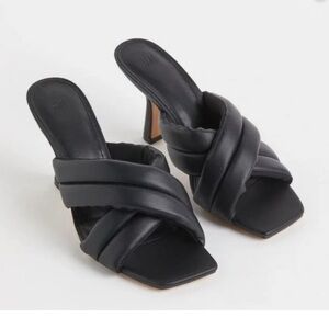 Minimalist Faux Leather Black Mules Heel Sandals